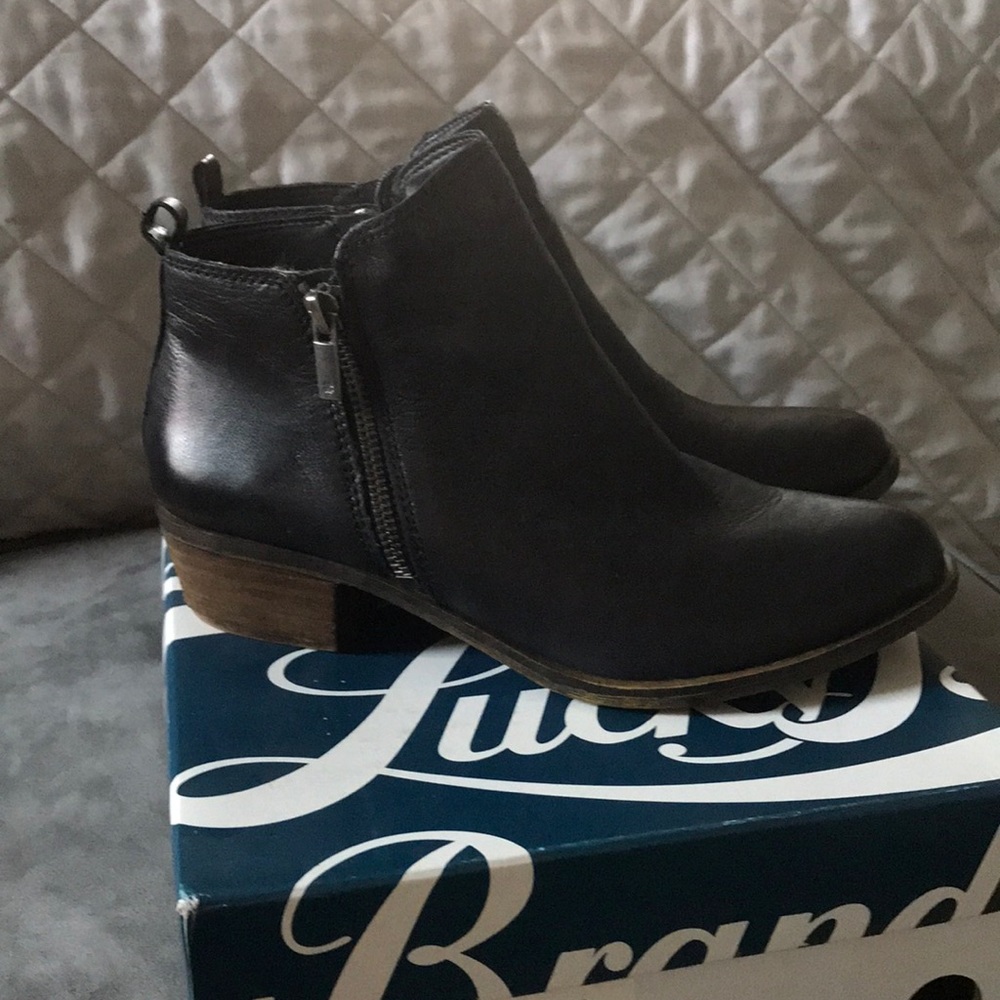 Lucky Brand Basel Ankle boots